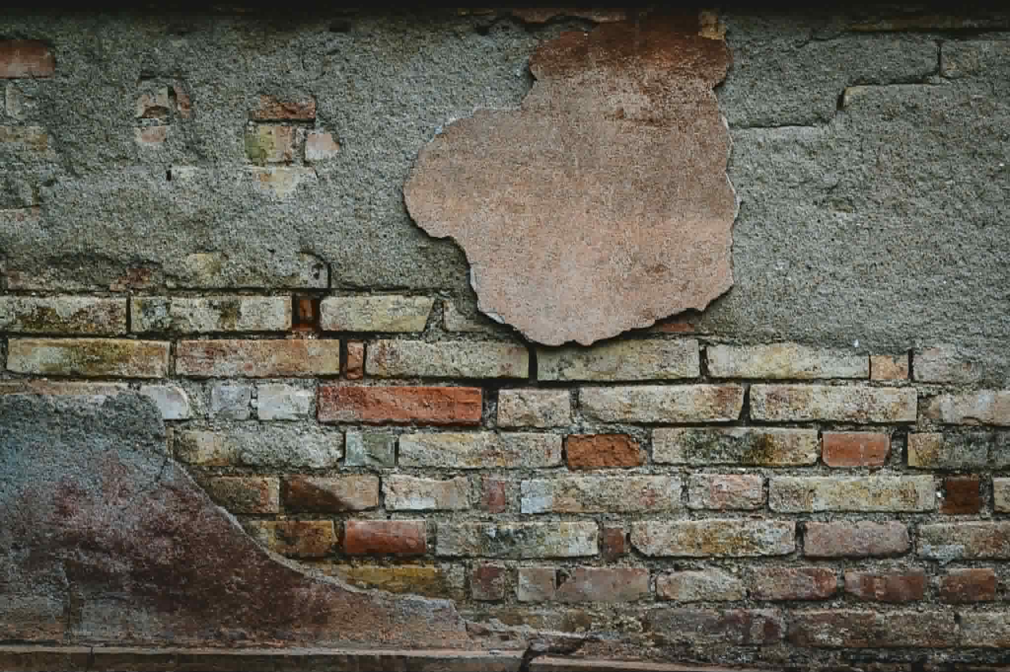Cracked masonry condition survey London